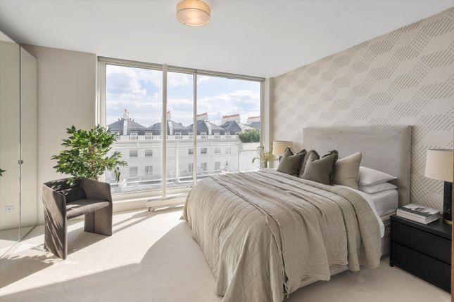 Property for sale in Lancaster Gate, Hyde Park, London