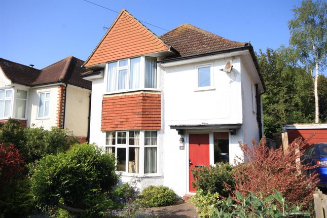 27, Plemont Gardens, Bexhill-on-Sea photo 3