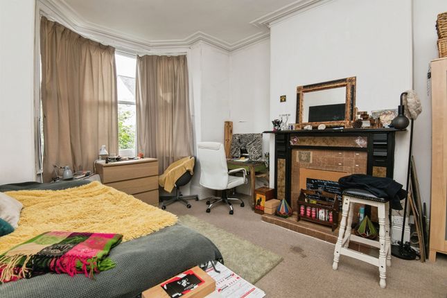 6, St. Johns Road, Exeter photo 3