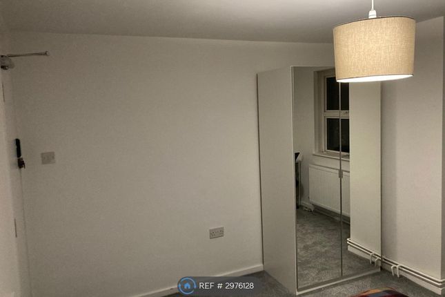 Hartington Close, Harrow photo 5
