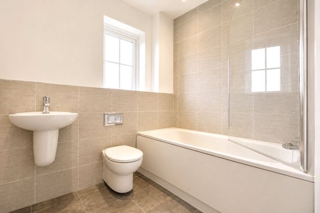 13, Appersett Close, Harrogate photo 4