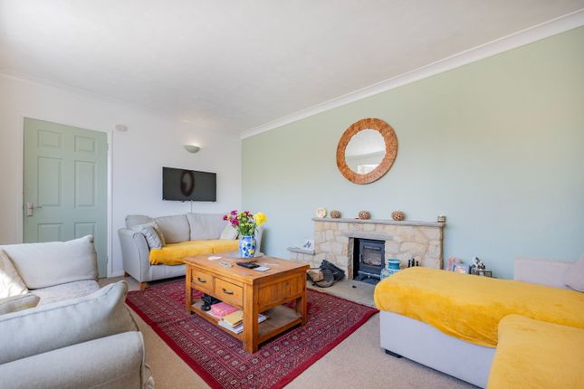 24, Luxford Drive, Crowborough photo 4