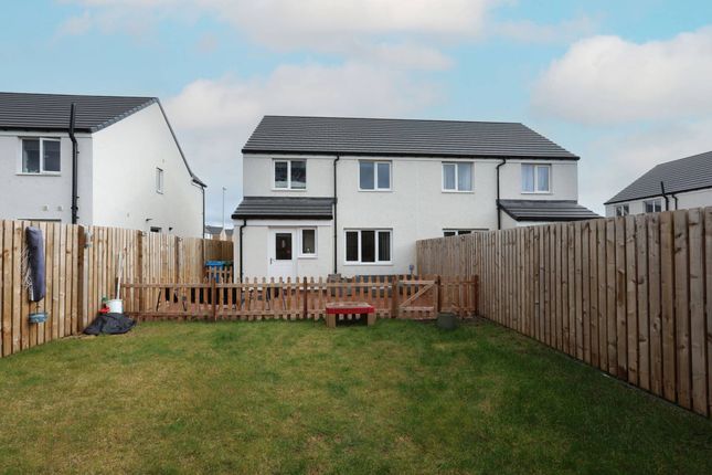 Semi-detached house for sale in Rosslyn Wynd, Kirkcaldy, Fife