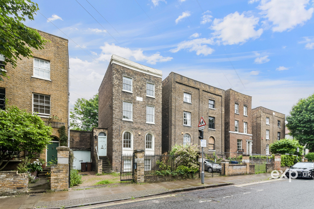 Thumbnail Link-detached house for sale in Cobourg Road, London