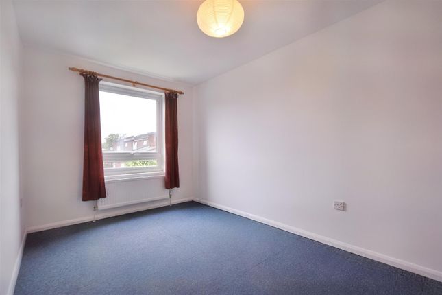 Town house to rent in Overbrook Walk, Edgware