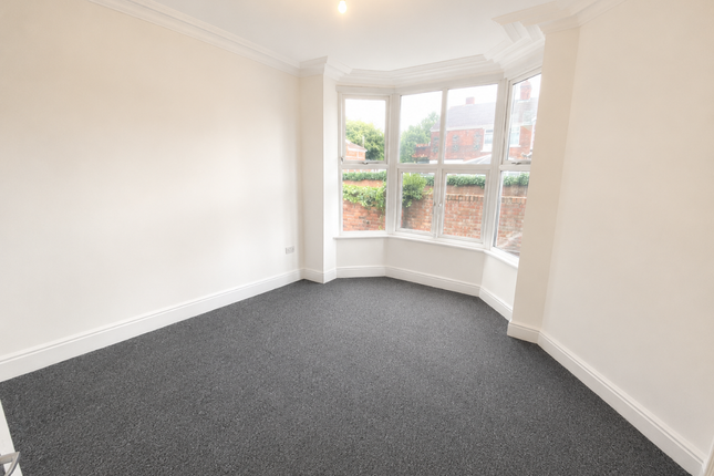 Flat 2, 124 Summergangs Road, Hull photo 5