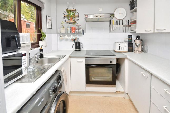 240, Farm Hill, Devon photo 3