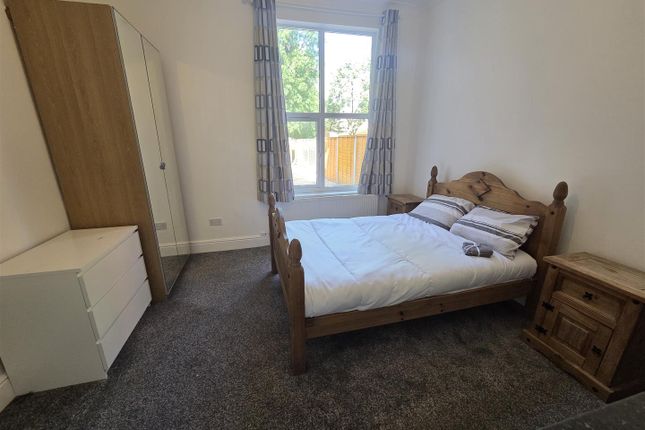 Room 2, 238, Rotton Park Road, Birmingham photo 2