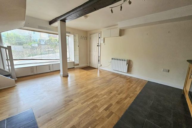 3C, Church Street, Wotton-Under-Edge photo 5