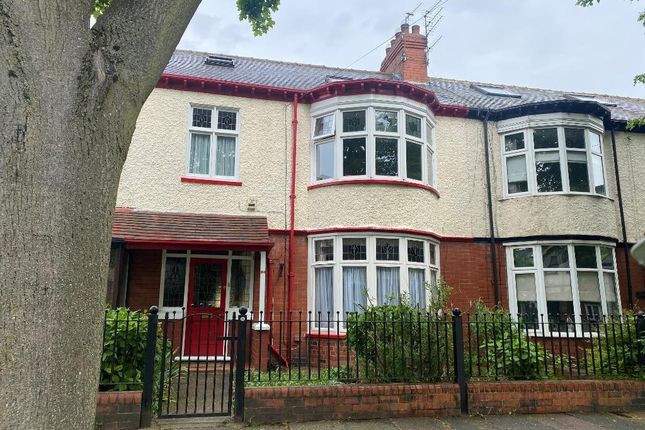 Terraced house for sale in Marlborough Avenue, Hull