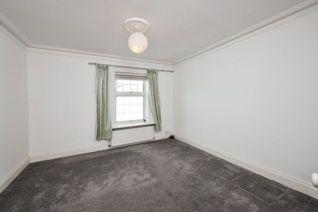 Terraced house for sale in Villiers Road, Watford