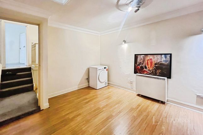 Flat 5, The Dorchester, Hine Hall photo 5