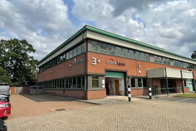 Office to let in Honeycrock Lane, Redhill