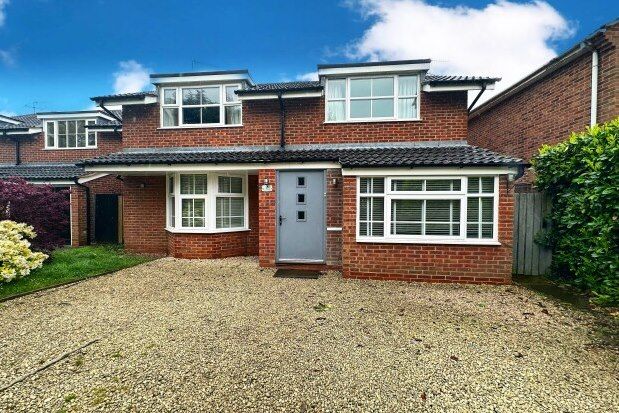 Detached house to rent in Saxon Close, Stratford-Upon-Avon