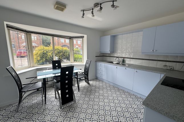 32 Ashleigh Vale, Barnsley photo 3