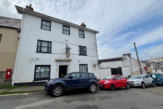 6-bed terraced on The Barley Sheaf, Church Street, Liskeard, £125,000
