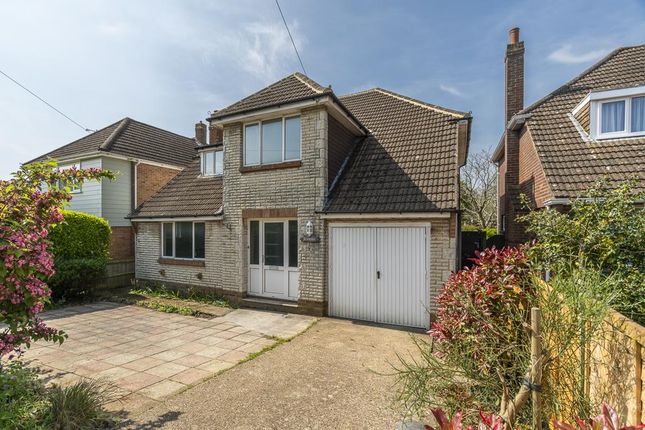 Detached house to rent in Foxes Close, Waterlooville