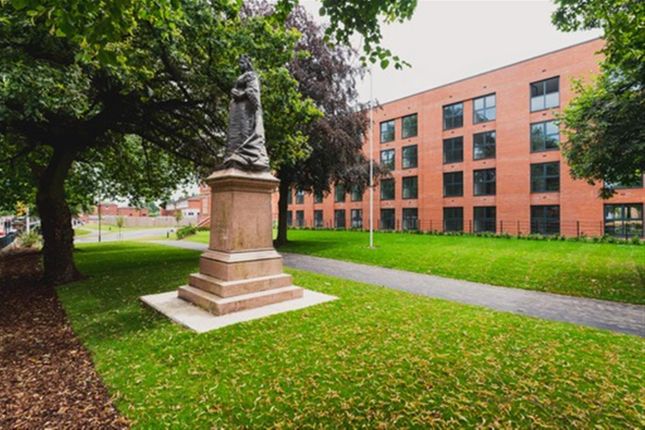 Thumbnail Flat for sale in London Road, Derby
