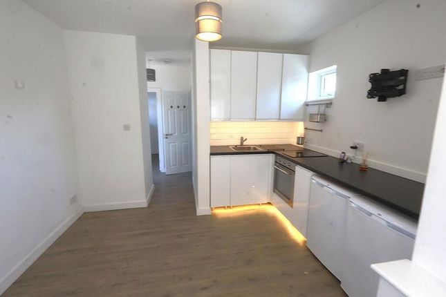 224c, New Road, Rickmansworth photo 4