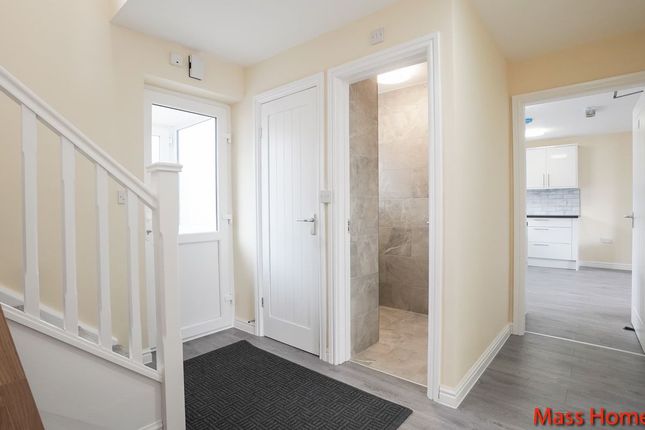 91, Broadfield Road, Manchester photo 5