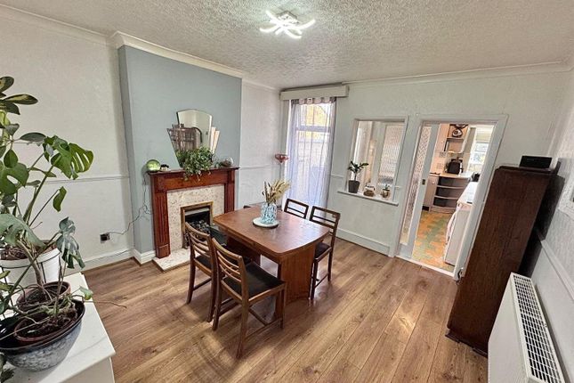242, Gadsby Street, Nuneaton photo 4