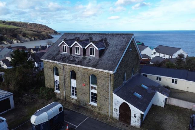 Studio detached on Heol Y Graig, Cardigan, £199,000