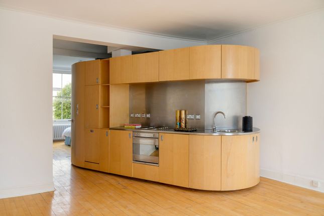 Flat 3, 30 Arundel Gardens, London photo 3