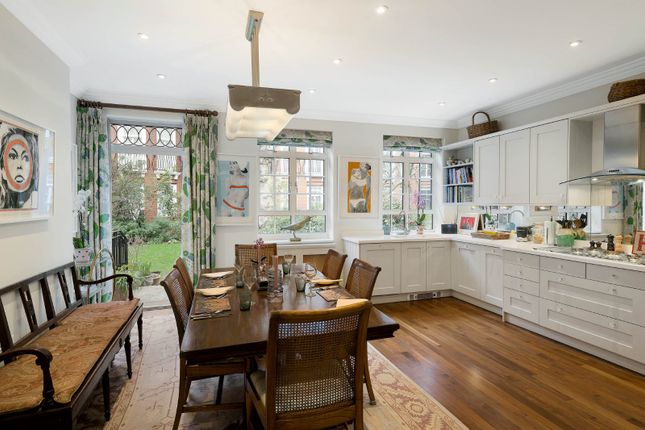 Thumbnail Terraced house for sale in Sloane Court East, London
