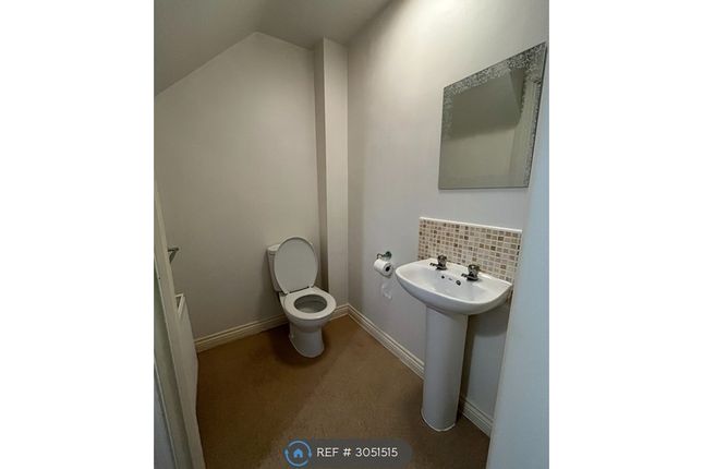 Croft Avenue, Rugby photo 5