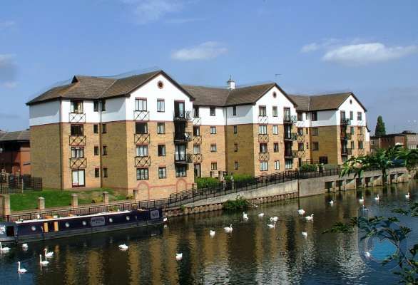 Thumbnail Flat to rent in Burlington House, Centre, Peterborough