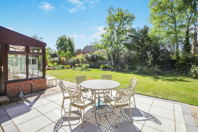 25, Lancaster Drive, Ipswich photo 4