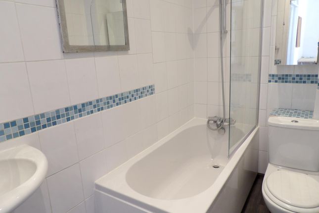 TFF, 68, Clyde Road, Brighton photo 3
