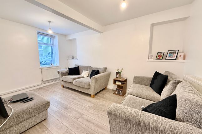 28, Russell Street, Merthyr Tydfil photo 4