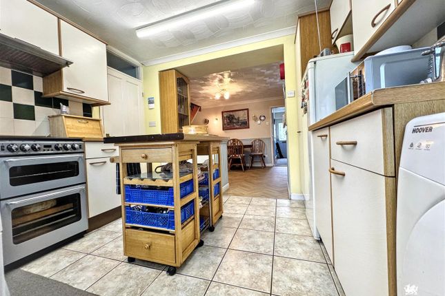 15, Mansel Street, Pembroke photo 4