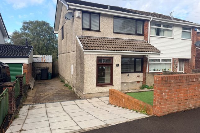 67, Pinecroft Avenue, Aberdare photo 2