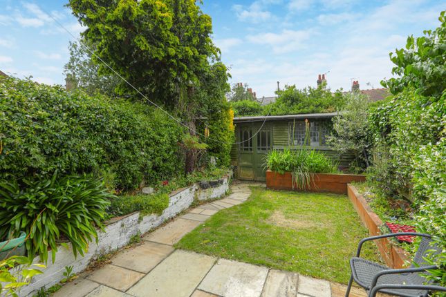 19, Queens Gardens, Herne Bay photo 4
