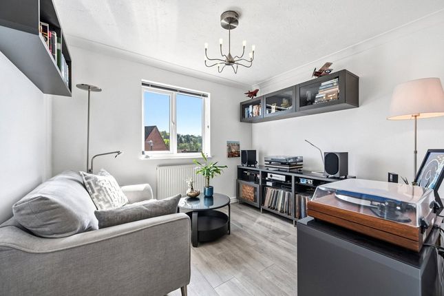 11, Woodlea Grove, Derby photo 4