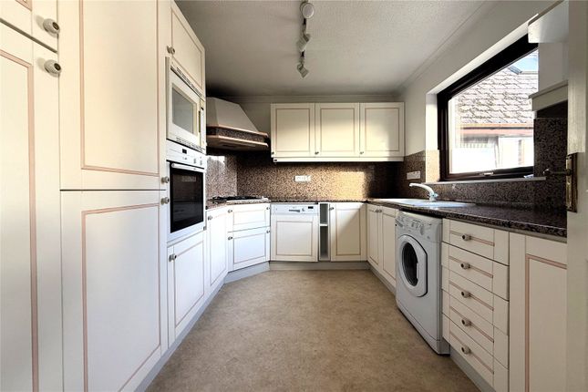 8, The Groves, Ivybridge photo 3