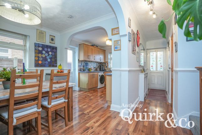 39a, Welbeck Road, Canvey Island photo 3