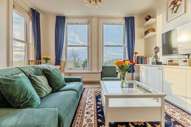 Flat 5, 38, Westbourne Road, Southport photo 2