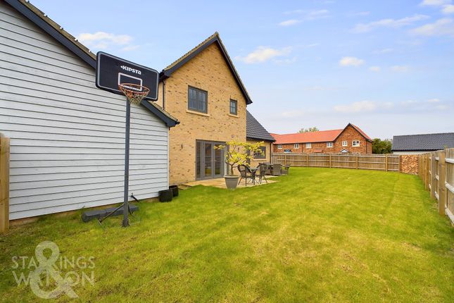 Detached house for sale in Coopers Close, Aslacton, Norwich