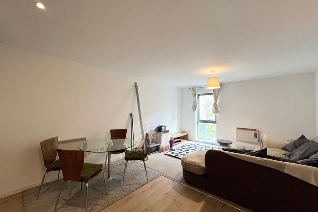 Apartment 27C, Quay 5, 236 Ordsall Lane, Salford photo 3