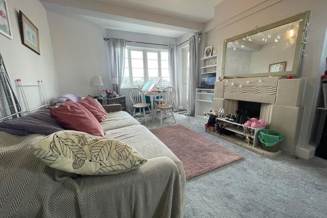 Thumbnail Flat to rent in Chiswick Village, Chiswick, Chiswick