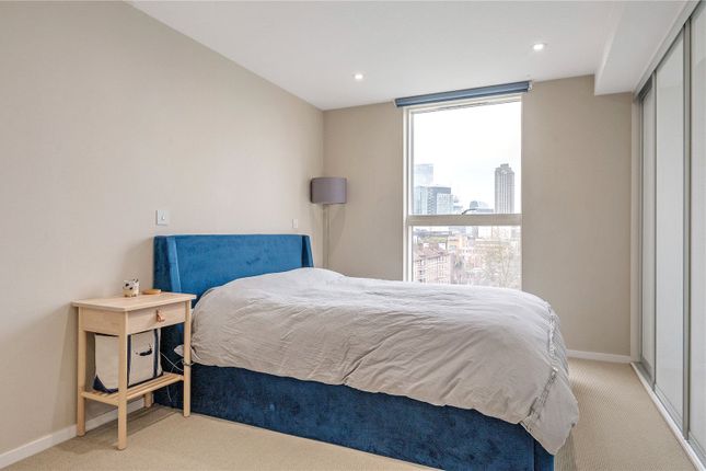 Flat for sale in Dance Square, London