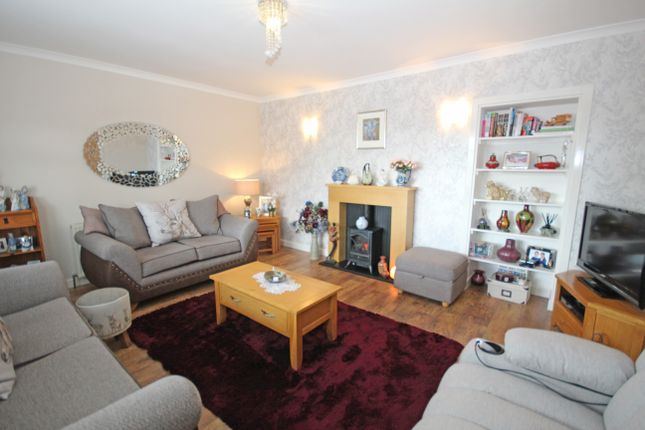7 Cathcart Grove, Buckie photo 4