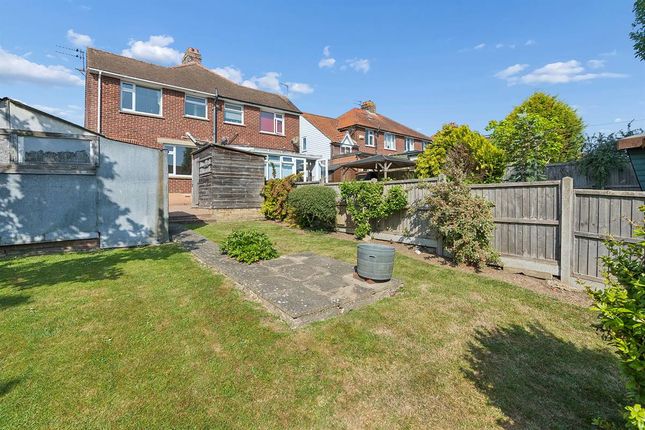 46, Deansway Avenue, Canterbury photo 2