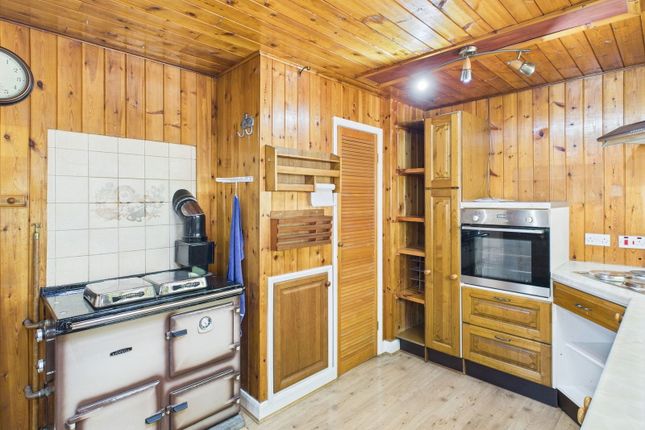16, Carr Hill Lane, Whitby photo 3