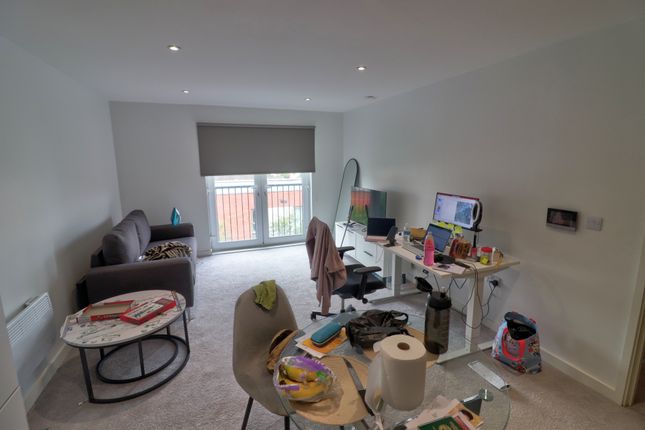 Apartment 77 Grant Court Block C, Ordsall Lane, Salford photo 3