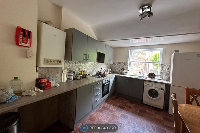 2 bed property for rent in Mirrlees Lane, Glasgow G12