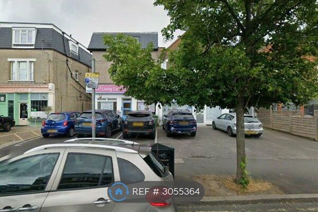 Durham Road, London photo 2